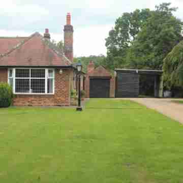 Ellerburn Lodge Hotel Exterior