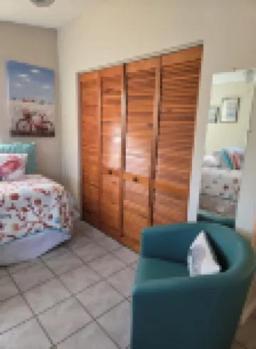 PARADISE on Driftwood, in Sunny Venice Florida 1-BR/ 1-BTH Suite/Ktchn. POOLSIDE