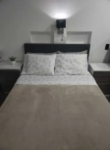 Ubicado al frente de la playa, excelente opción para vacaiones en pareja.