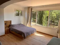 Charming provencal villa with beautiful garden and pool near Sainte-Maxime!