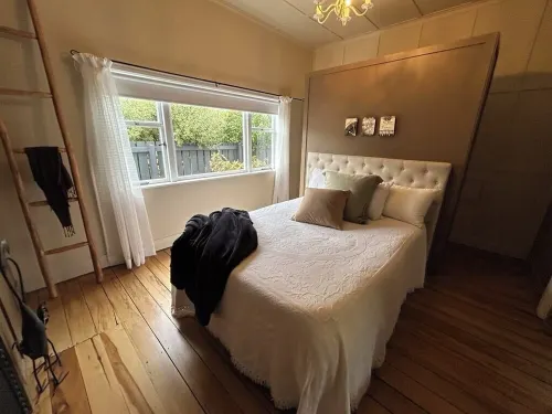 Stunning fully renovated Cambridge Villa!