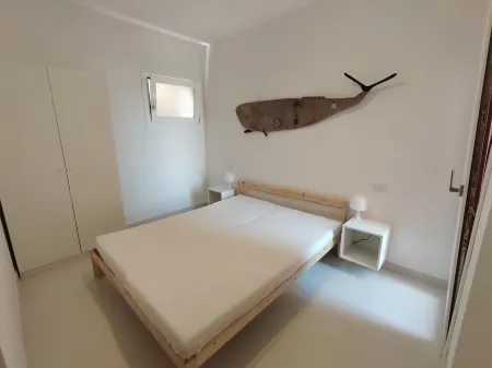 Renovated house overlooking dunes and pristine sea. Отели в г. Торре-дей-Корсари