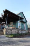 Vacation home "Unter der Burg" in the Vulkaneifel. Directly on the Eifelsteig!