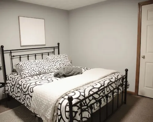 The Retro Apartment in Revere with outdoor area Hotels in Revere