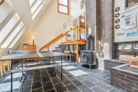 Historic Laconia Home near Lake Winni + Gunstock