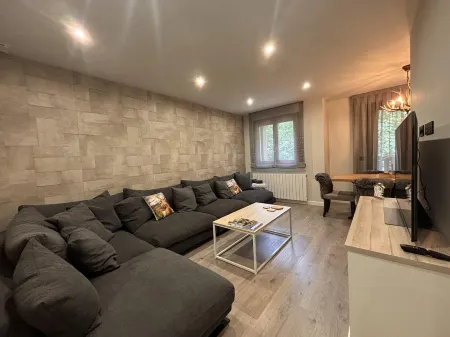 Villa Aneto - Modern comfort in the heart of Benasque