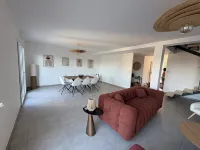 La Bulle Dorée Private Jacuzzi Amneville Cité des loisirs 8 p Hoteles en Amnéville