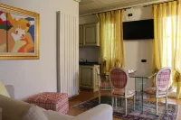 The House by the Sea [Old Town-Loano-Garage] Hotels in Loano