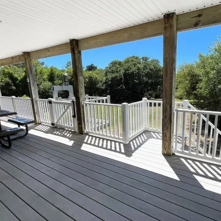 One level 4 Bedroom House with Pool, Large Docks, Canal Access - The Turtle Club