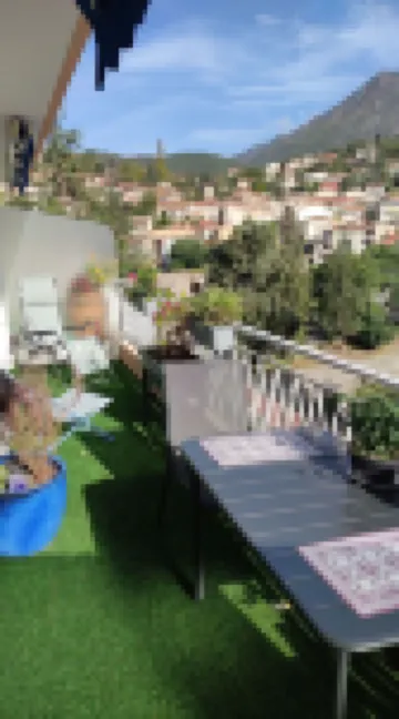 Bel Appartement Avec vue Panoramique sur la Montagne 韋爾內萊班酒店