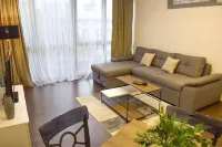 Urban Vibe Apartments One-Bedroom Apartment