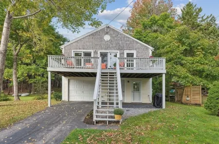 Mere Point Coastal Cottage