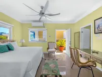 Beachfront 4 Bedroom Luxury Villa with Pool, Chef, Butler Hotels in Saint Ann’s Bay