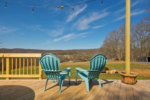 Large Glamper w/ Hot Tub and full bathroom-sleep 6