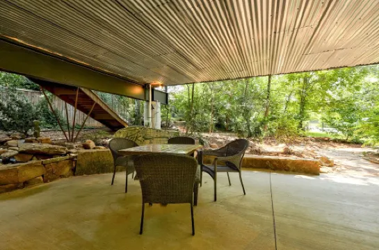 Elevated Stay at White Owl Creek