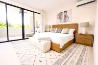 ZenBreak Azzurro #12, 3bd Hotels in 