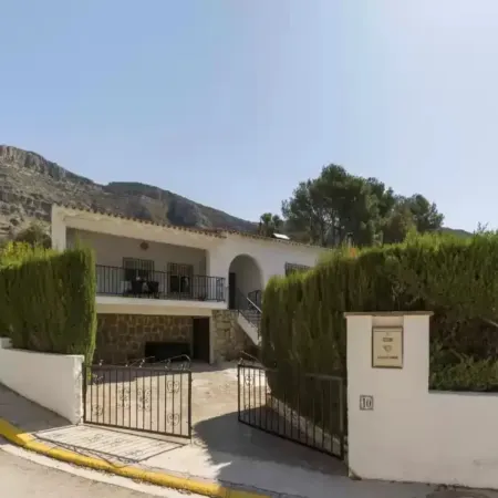 Cova De L'aire - Villa With Private Pool In Barx