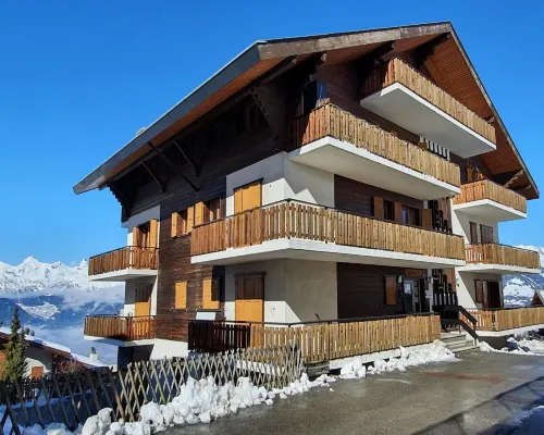 Apartment for 8 in Veysonnaz Hotels in Nendaz