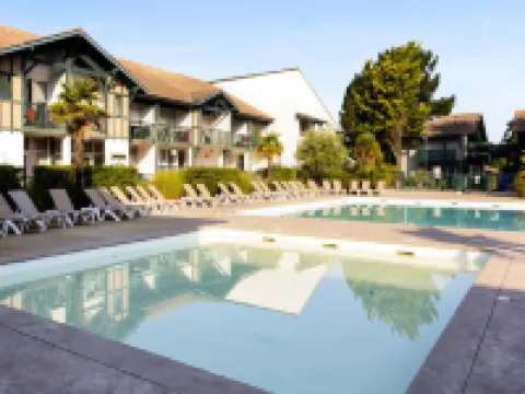 3 room house for 6 people - Prestige