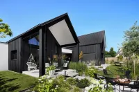 Superbe Villa Piscine Intérieure - Villas