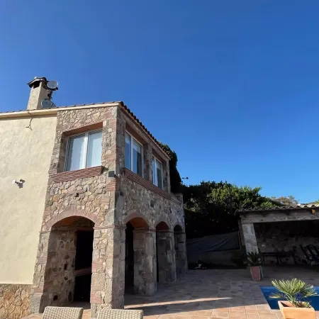 Villa in Calonge near the Beach