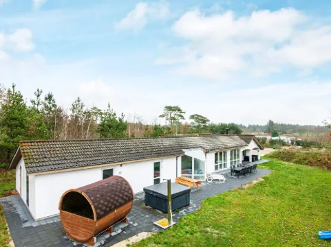 Luxury Retreat with Pool - By Traum Ferienwohnungen