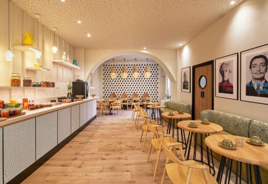 머큐어 그랜드 호텔 라운지