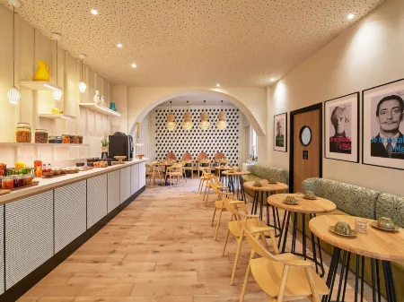 Mercure Grand Hotel Metz Centre Cathédrale Отели в г. Лонжевиль-ле-Мец