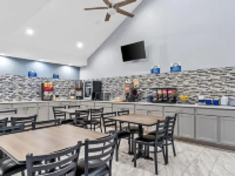 Days Inn by Wyndham Simpsonville Hotels in Simpsonville
