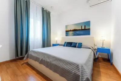 Tranquilo. Cerca de la Playa. Bien Comunicado Hôtels à proximité de : Parc Fluvial del Besòs
