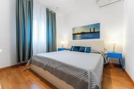 Tranquilo. Cerca de la Playa. Bien Comunicado Отели рядом с достопримечательностью «Platja de la Mora»