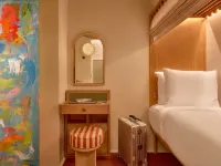 Now Now NoHo Hotels near Baruch Playground