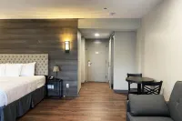 The Chateau Bloomington Hotel and Conference Center Hotel a Bloomington