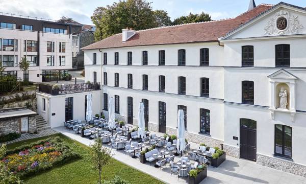 Domaine Reine Margot Paris Issy MGallery Collection
