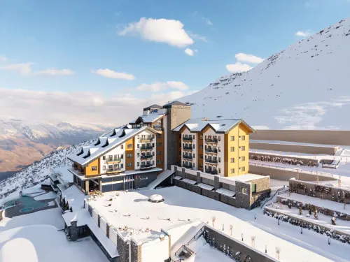 Radisson Blu Resort And Spa Korek Mountain - 수영장