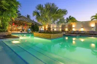 トゥルピアル ホテル & カジノ