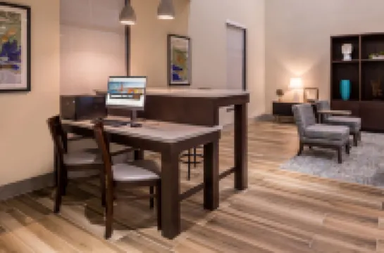 Holiday Inn & Suites DALLAS-ADDISON by IHG
