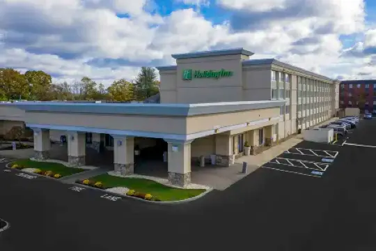 Holiday Inn & Suites Boston-Peabody by IHG