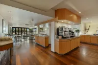 Crowne Plaza PERTH by IHG - breakfast