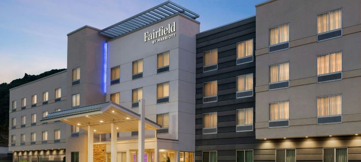 Fairfield Inn & Suites Bristol Hotels in Sullivan County