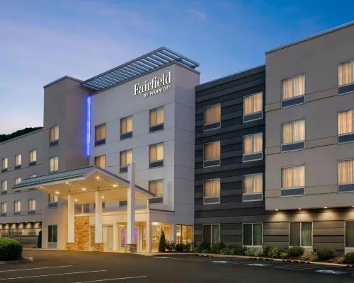 Fairfield Inn & Suites Bristol Hotels in Sullivan County