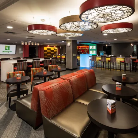 Holiday Inn MILWAUKEE RIVERFRONT by IHG
