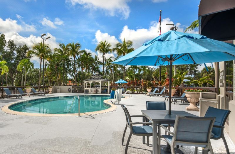 Hampton Inn Ft. Myers-Airport I-75 photo 2