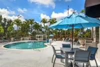 هامتون إن فورت مايرز أيربورت آند آي-75 فنادق في Gateway