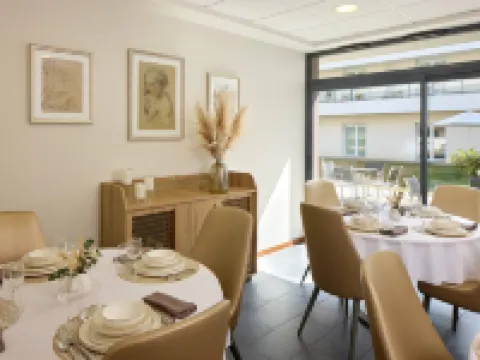 Quality Suites Portes De Rennes Hotels in Bruz