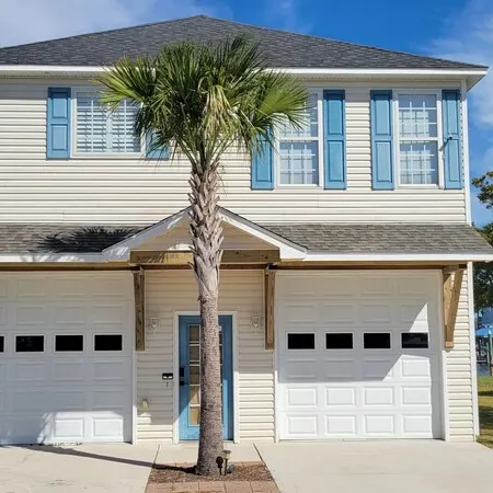 Belle Brisa- canal front Surf City NC
