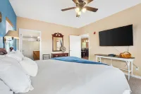 Rockwood Lakeview Getaway Incredible Location!