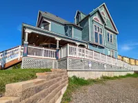 Harris House Hotels near Tweed Museum of Art