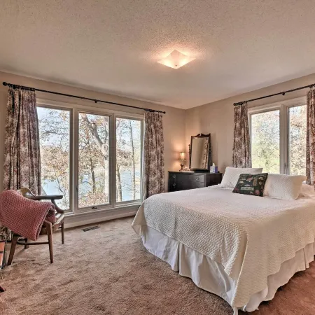 Chickamauga Lake Vacation Rental w/ Boat Dock!