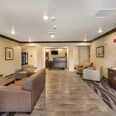 Cobblestone Hotel & Suites - Victor